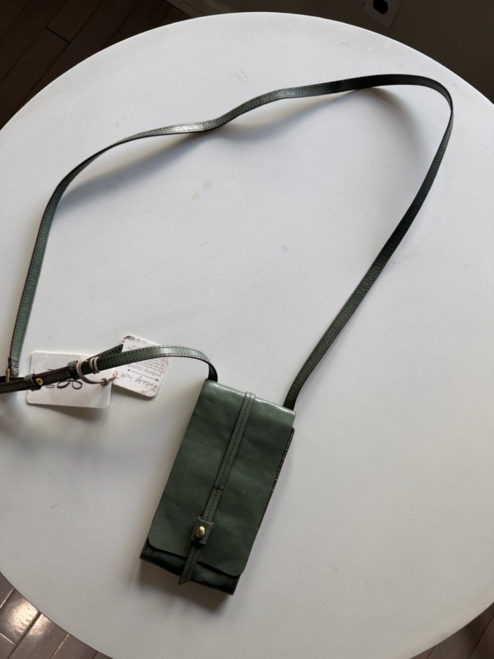 HOBO Olive vintage hide Green Leather Crossbody Phone Pouch